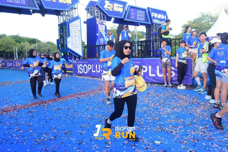 Race photo from Isoplus Run 2024 Surabaya