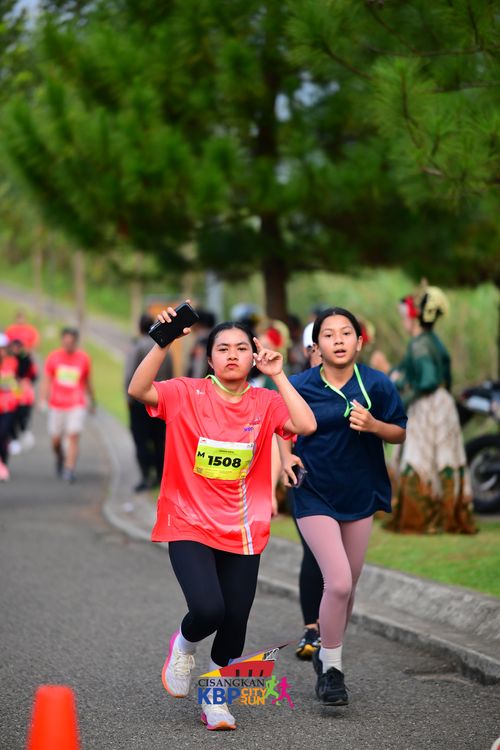 Race photo from CISANGKAN KBP CITY RUN 2025