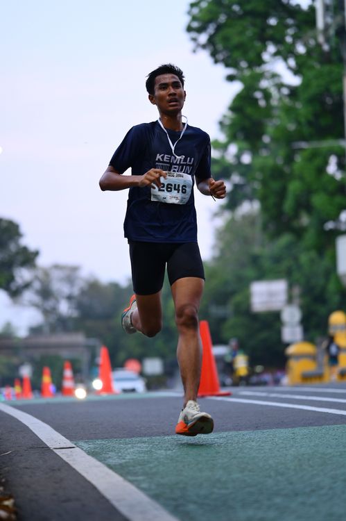 Race photo from KEMLU RUN 2025