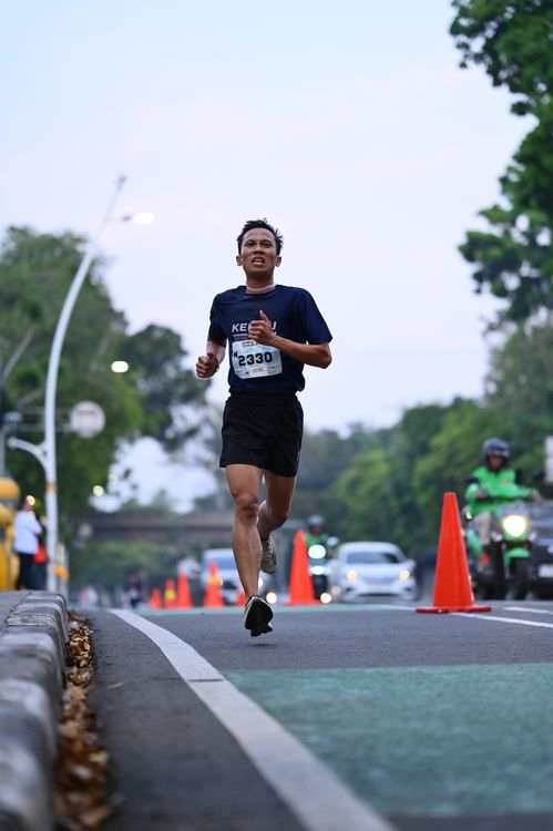 Race photo from KEMLU RUN 2025