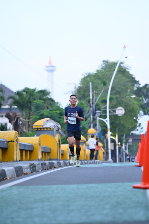 Race photo from KEMLU RUN 2025
