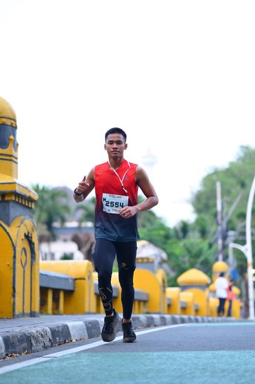 Race photo from KEMLU RUN 2025