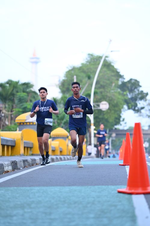 Race photo from KEMLU RUN 2025