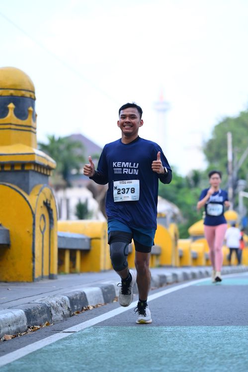 Race photo from KEMLU RUN 2025