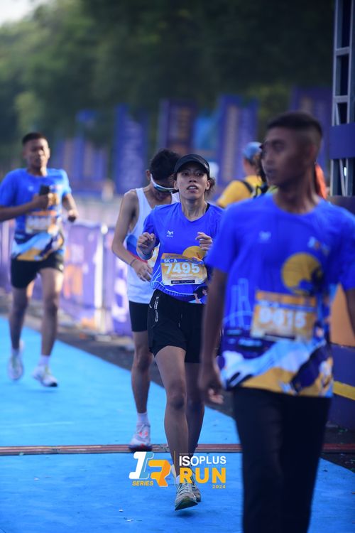 Race photo from Isoplus Run 2024 Surabaya