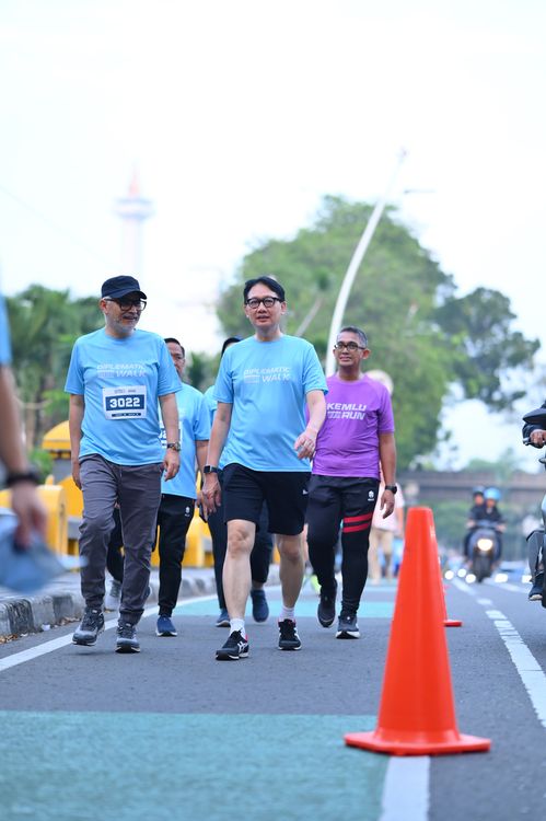 Race photo from KEMLU RUN 2025