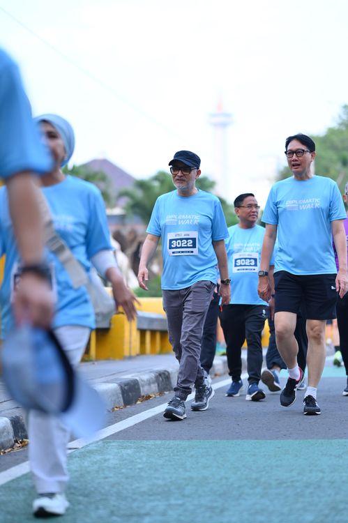 Race photo from KEMLU RUN 2025