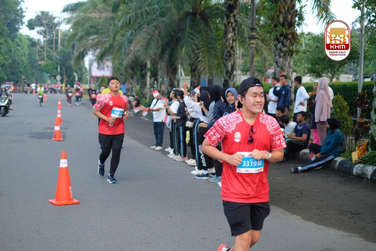 Race photo from Kediri Half Marathon 2025