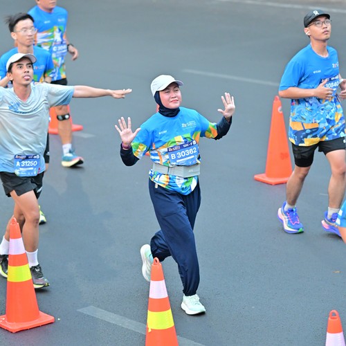Race photo from SURABAYA ISOPLUS MARATHON 2026