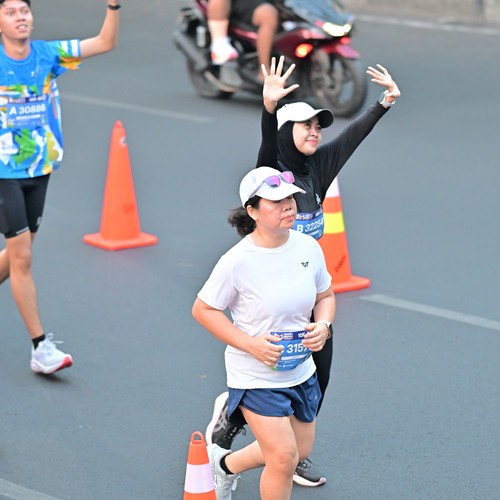 Race photo from SURABAYA ISOPLUS MARATHON 2026