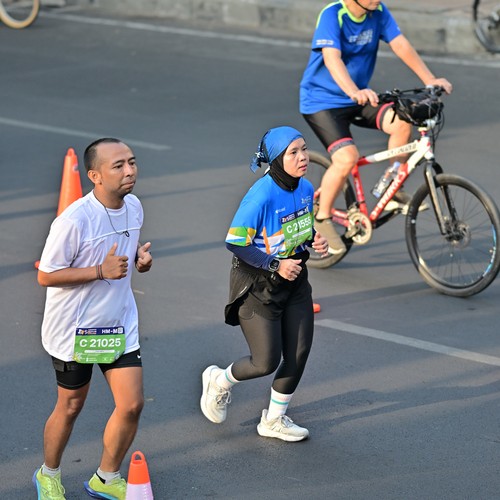 Race photo from SURABAYA ISOPLUS MARATHON 2026