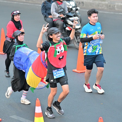 Race photo from SURABAYA ISOPLUS MARATHON 2026
