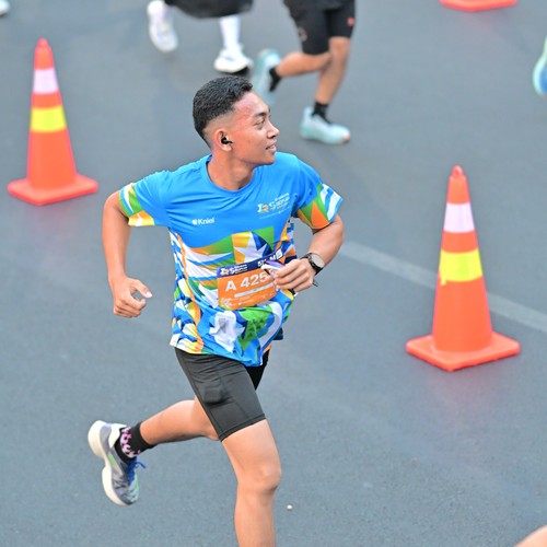 Race photo from SURABAYA ISOPLUS MARATHON 2026