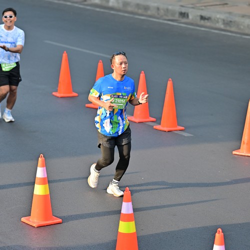Race photo from SURABAYA ISOPLUS MARATHON 2026