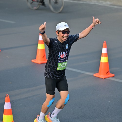 Race photo from SURABAYA ISOPLUS MARATHON 2026