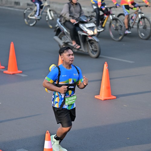 Race photo from SURABAYA ISOPLUS MARATHON 2026