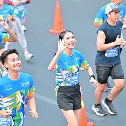 Race photo from SURABAYA ISOPLUS MARATHON 2026