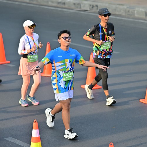 Race photo from SURABAYA ISOPLUS MARATHON 2026