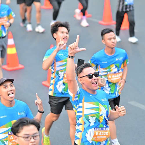 Race photo from SURABAYA ISOPLUS MARATHON 2026