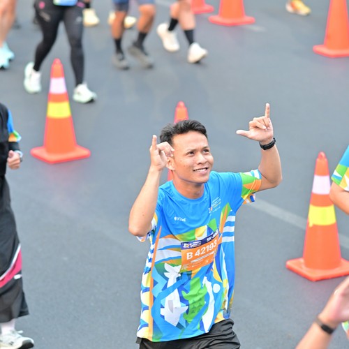 Race photo from SURABAYA ISOPLUS MARATHON 2026