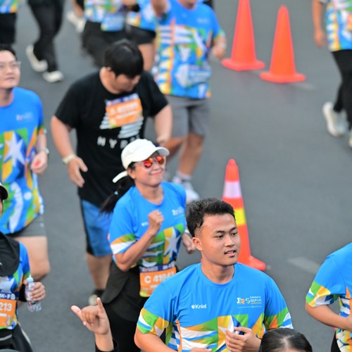 Race photo from SURABAYA ISOPLUS MARATHON 2026