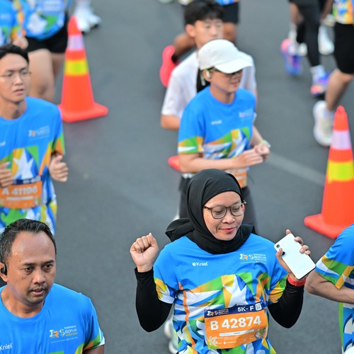 Race photo from SURABAYA ISOPLUS MARATHON 2026