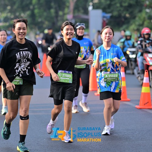 Race photo from SURABAYA ISOPLUS MARATHON 2026