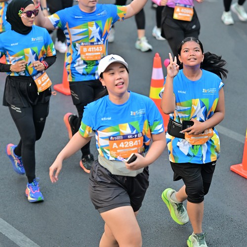 Race photo from SURABAYA ISOPLUS MARATHON 2026