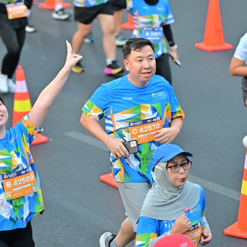 Race photo from SURABAYA ISOPLUS MARATHON 2026