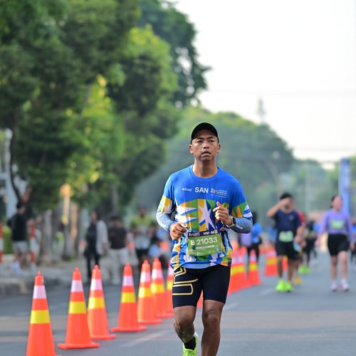 Race photo from SURABAYA ISOPLUS MARATHON 2026