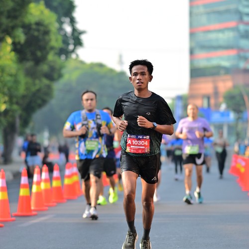 Race photo from SURABAYA ISOPLUS MARATHON 2026