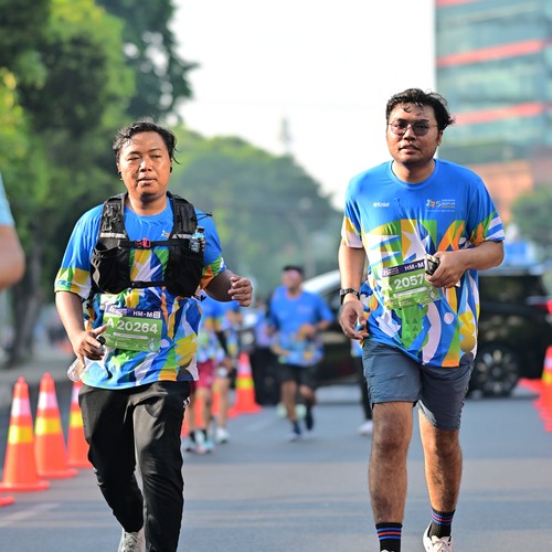 Race photo from SURABAYA ISOPLUS MARATHON 2026