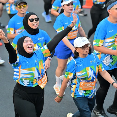 Race photo from SURABAYA ISOPLUS MARATHON 2026