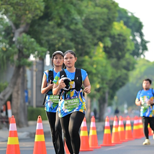 Race photo from SURABAYA ISOPLUS MARATHON 2026