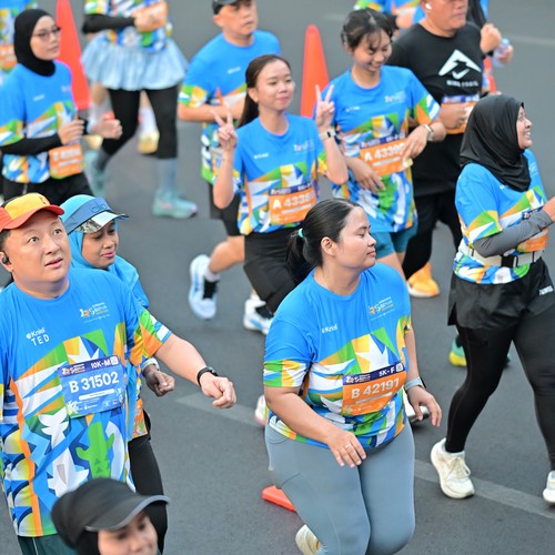 Race photo from SURABAYA ISOPLUS MARATHON 2026