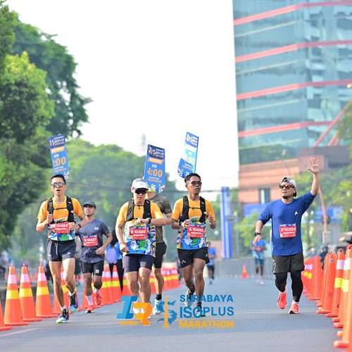 Race photo from SURABAYA ISOPLUS MARATHON 2026