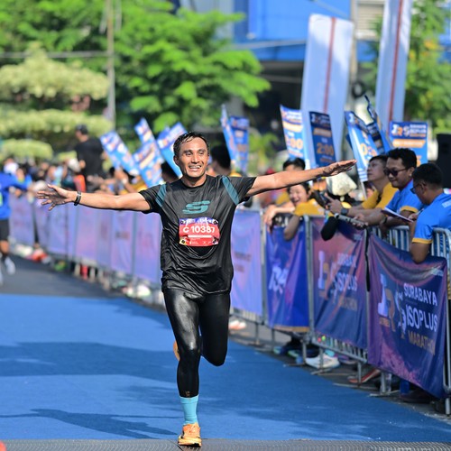 Race photo from SURABAYA ISOPLUS MARATHON 2026