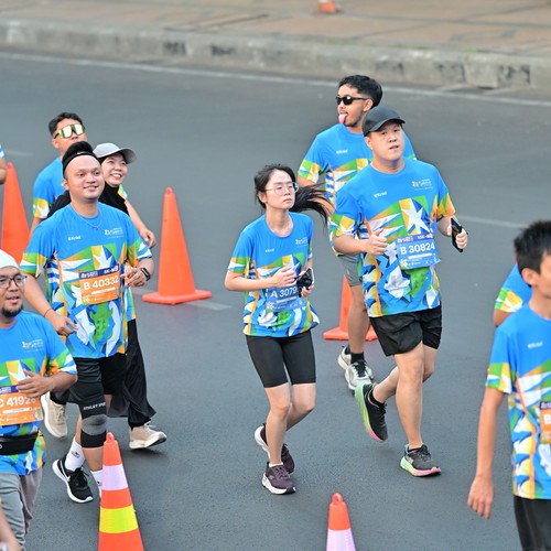 Race photo from SURABAYA ISOPLUS MARATHON 2026