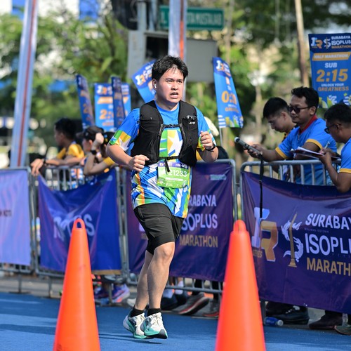 Race photo from SURABAYA ISOPLUS MARATHON 2026