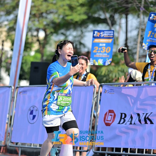 Race photo from SURABAYA ISOPLUS MARATHON 2026
