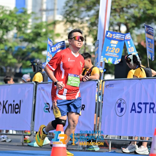 Race photo from SURABAYA ISOPLUS MARATHON 2026