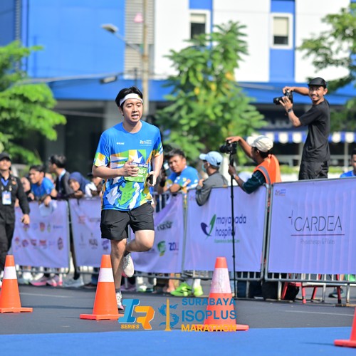 Race photo from SURABAYA ISOPLUS MARATHON 2026