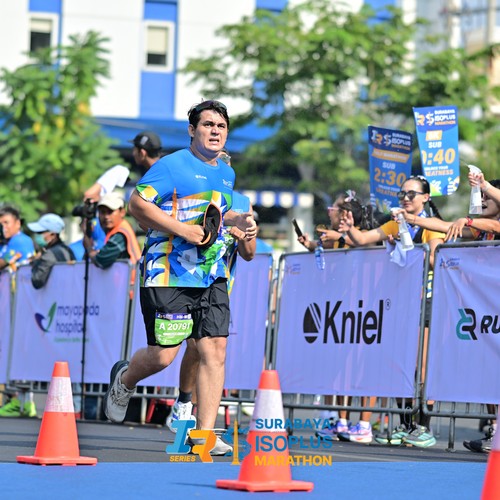 Race photo from SURABAYA ISOPLUS MARATHON 2026