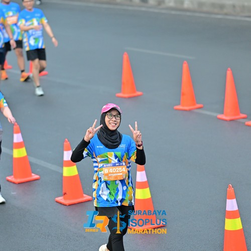Race photo from SURABAYA ISOPLUS MARATHON 2026