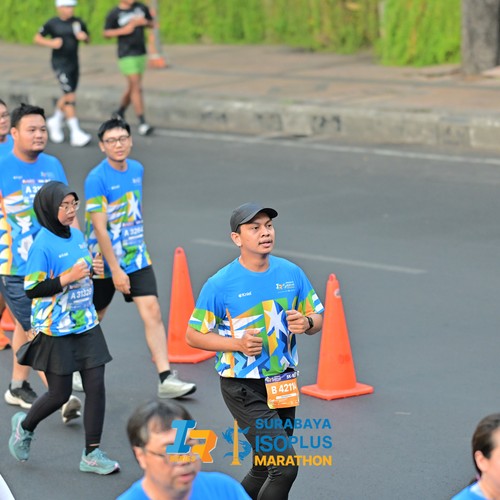 Race photo from SURABAYA ISOPLUS MARATHON 2026