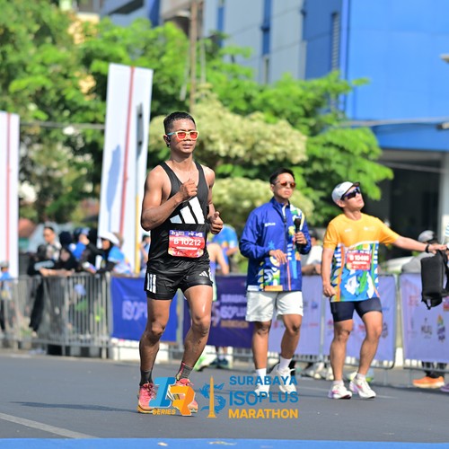 Race photo from SURABAYA ISOPLUS MARATHON 2026