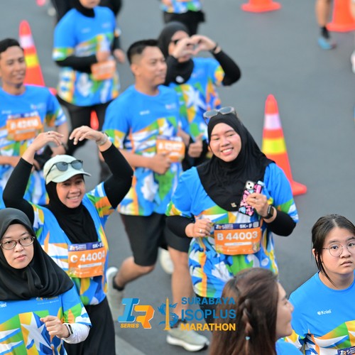 Race photo from SURABAYA ISOPLUS MARATHON 2026