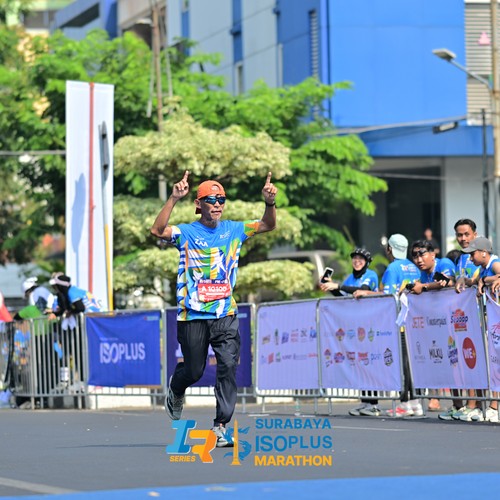 Race photo from SURABAYA ISOPLUS MARATHON 2026