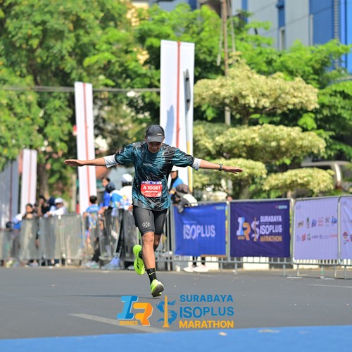 Race photo from SURABAYA ISOPLUS MARATHON 2026