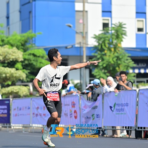Race photo from SURABAYA ISOPLUS MARATHON 2026